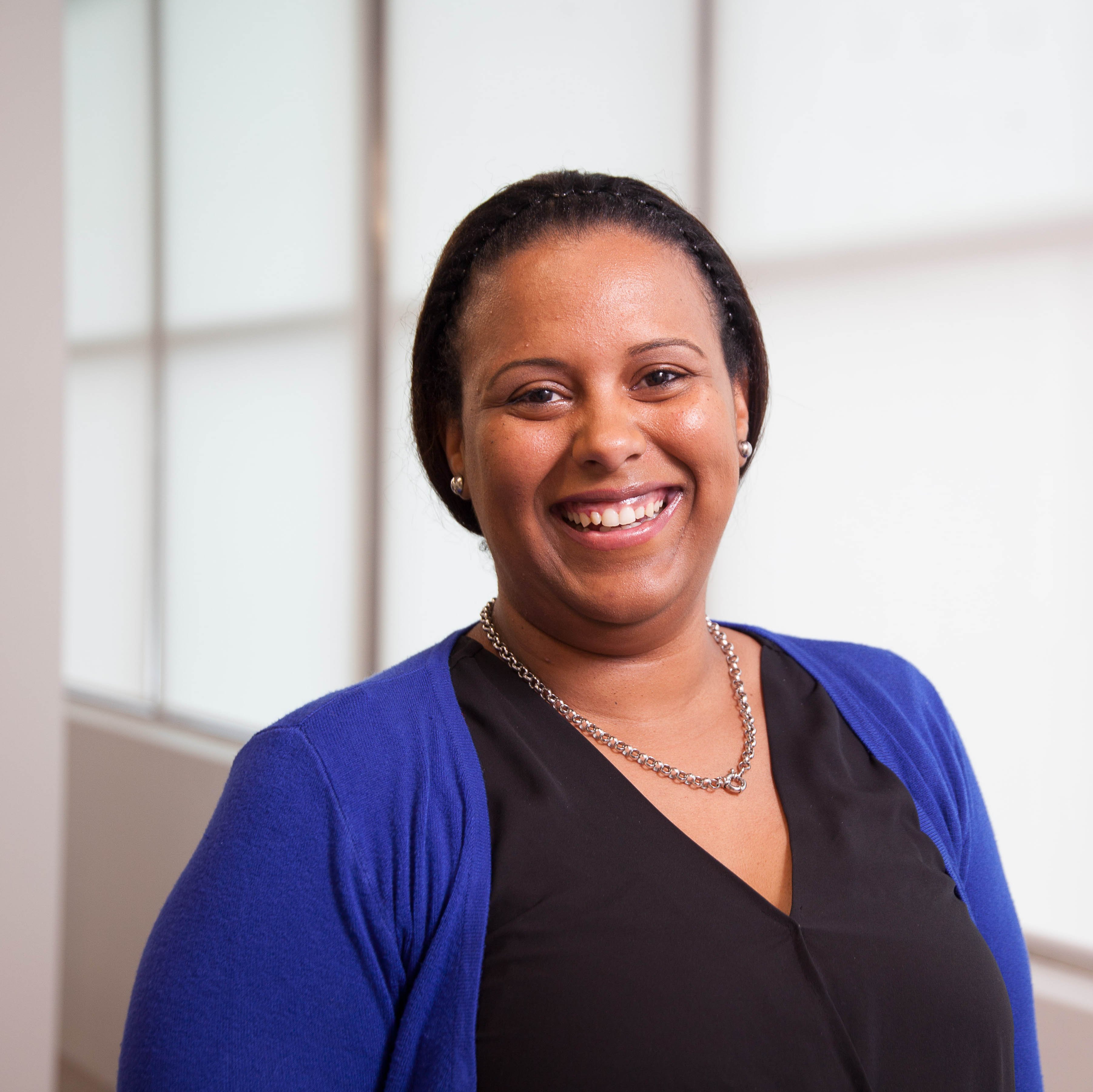 CLAUDINE ABRAHAMS (square mid res) IMG_7112